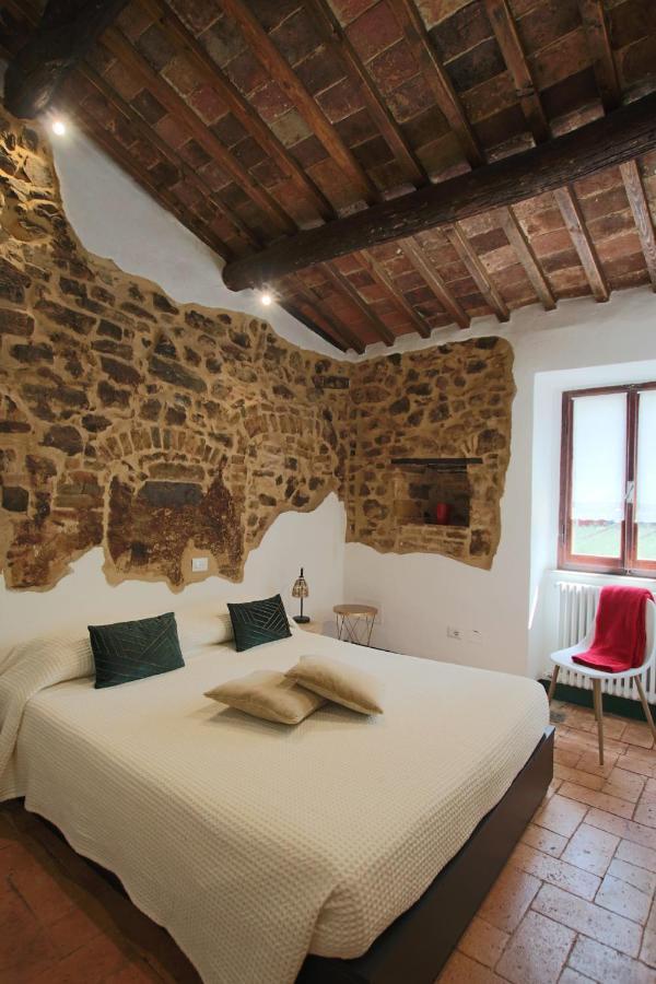 Casa Costa Delle Caserme มอนตาลชิโน ภายนอก รูปภาพ