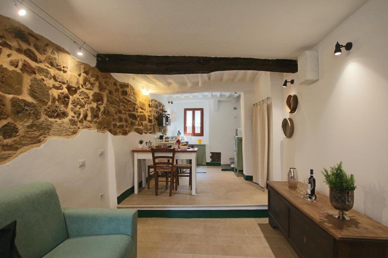 Casa Costa Delle Caserme มอนตาลชิโน ภายนอก รูปภาพ